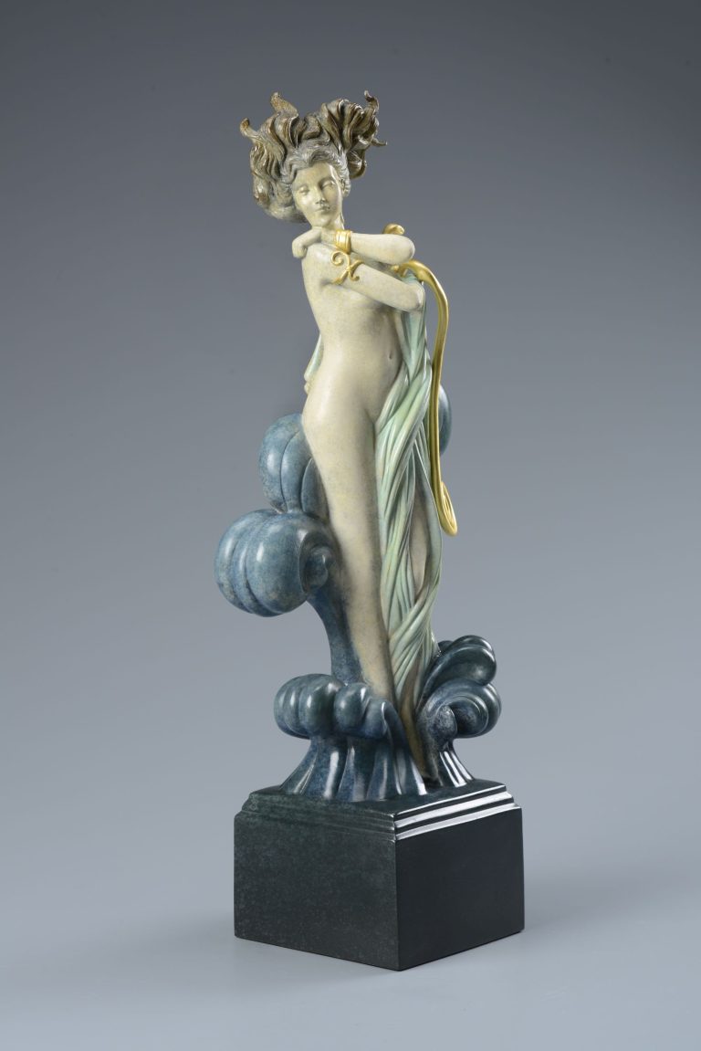 Venus Beauty in Bronze Collection